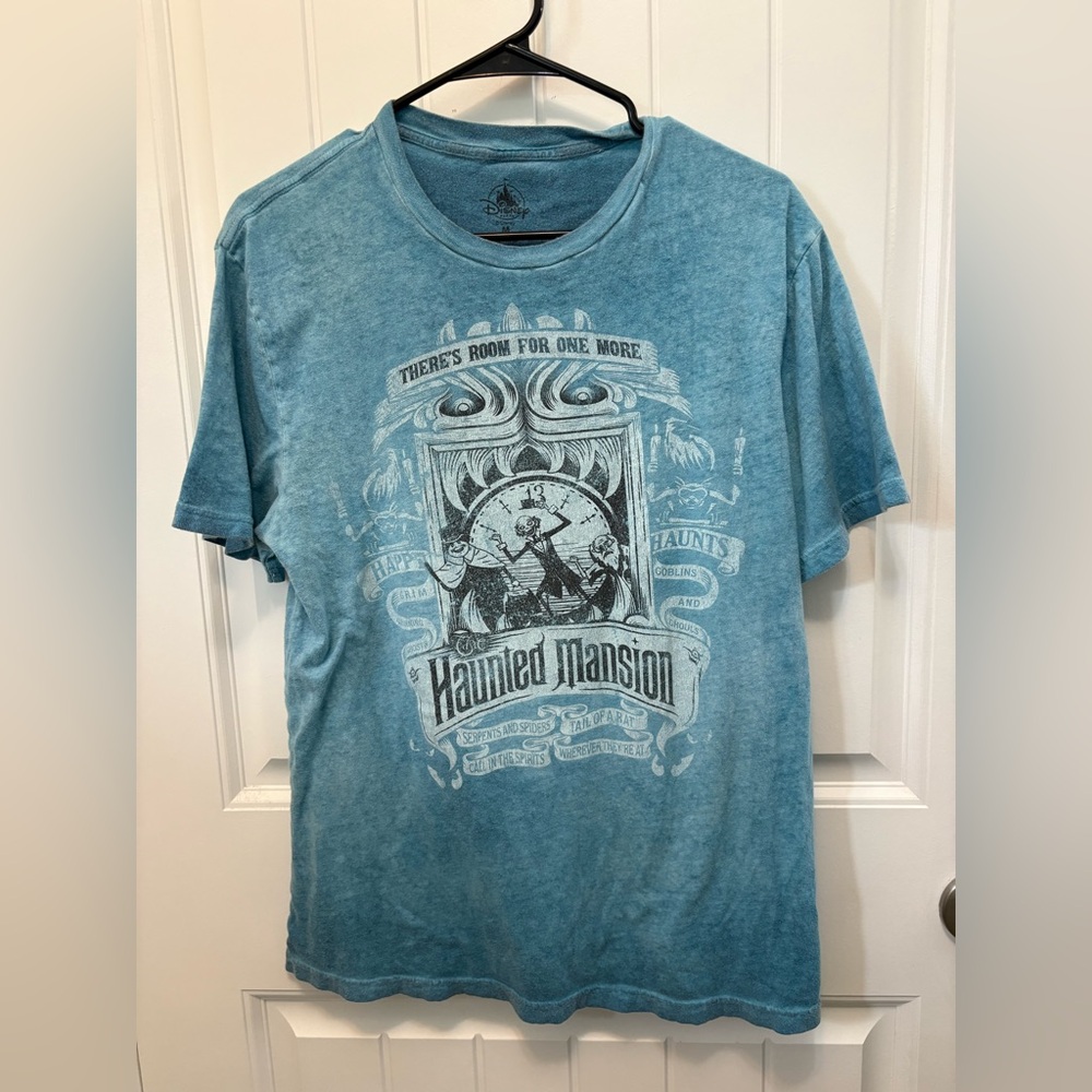 Disney Parks Haunted Mansion Teal Dip Dye Tee. Size Medium. Hitchhiking ghosts.